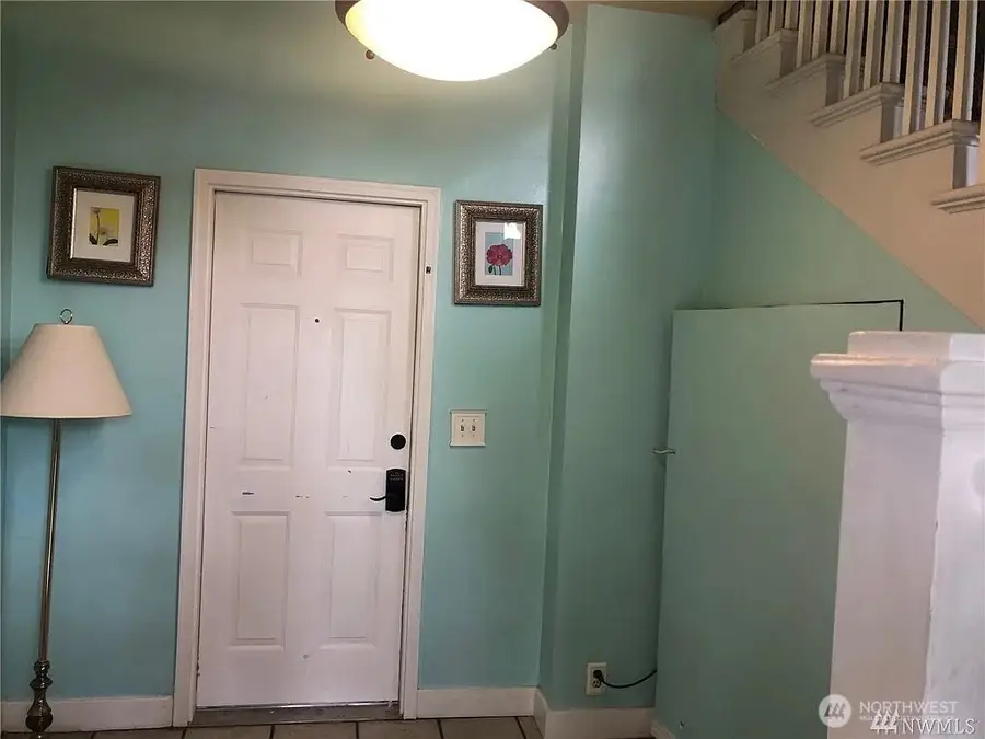 521 128th Street S, Tacoma, WA 98444 - Image #3