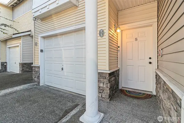 6830 20th Street E #F5, Fife, WA 98424