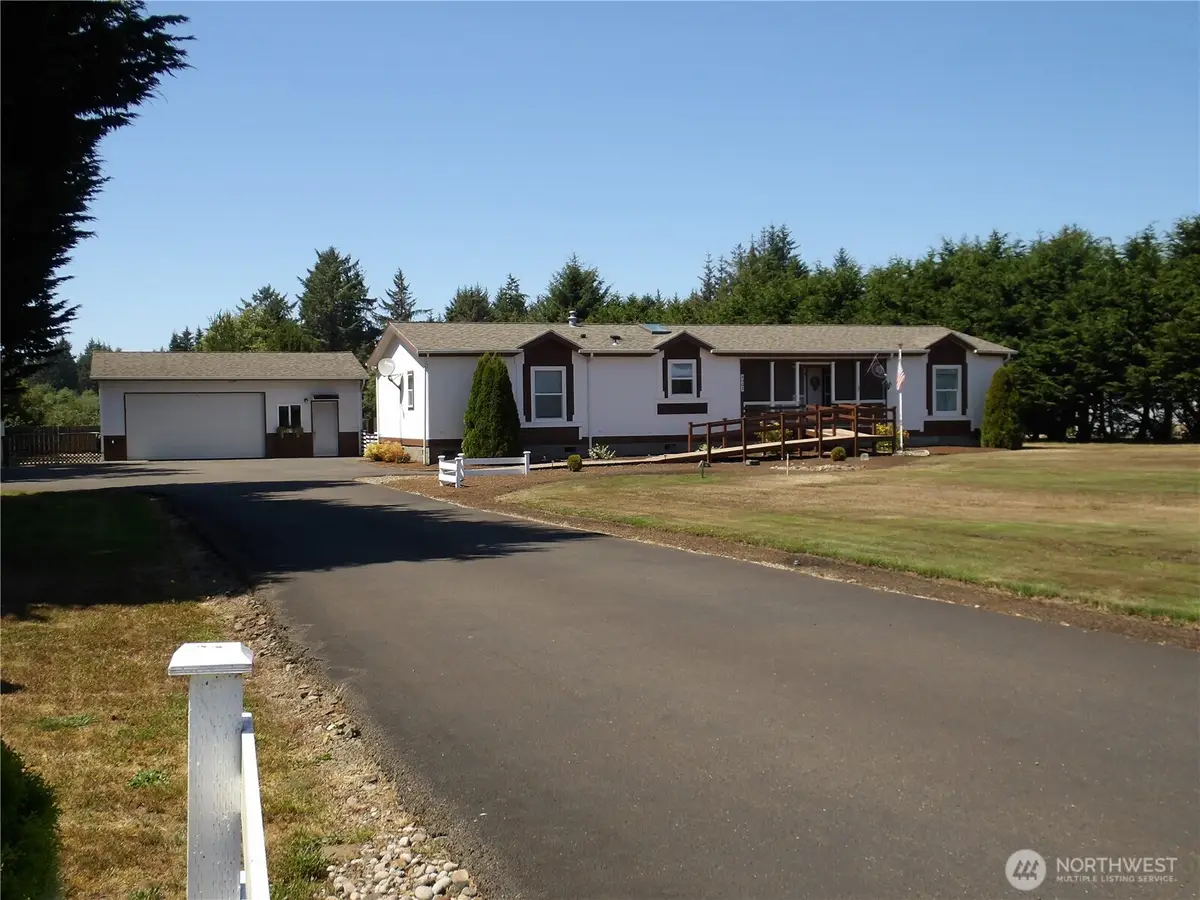 8005 Sandridge Road, Long Beach, WA 98631 - Image #1