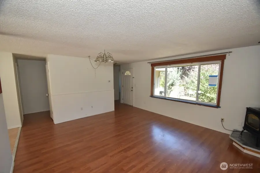 1119 N Viewmont Drive, Mount Vernon, WA 98273 - Image #3