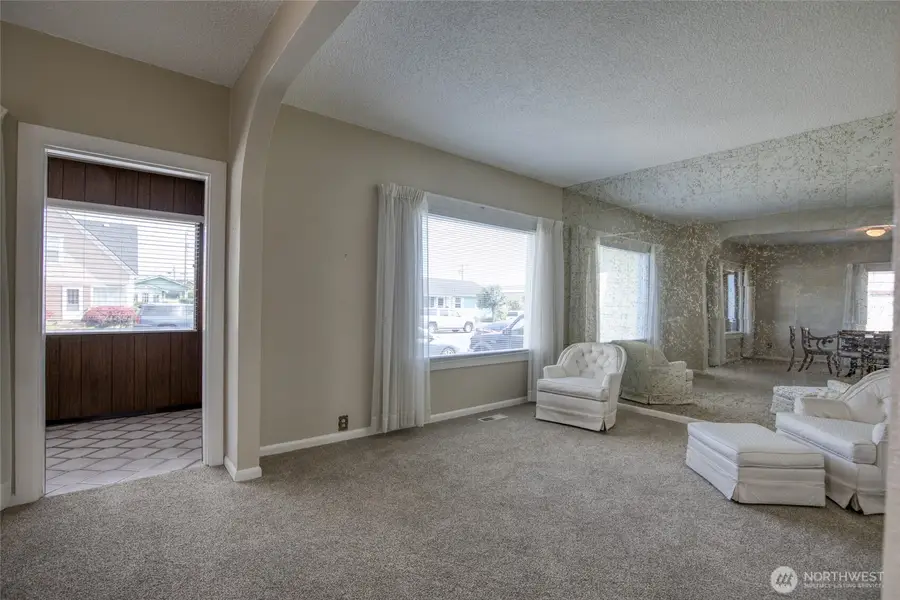 1106 W Wishkah Street, Aberdeen, WA 98520 - Image #3