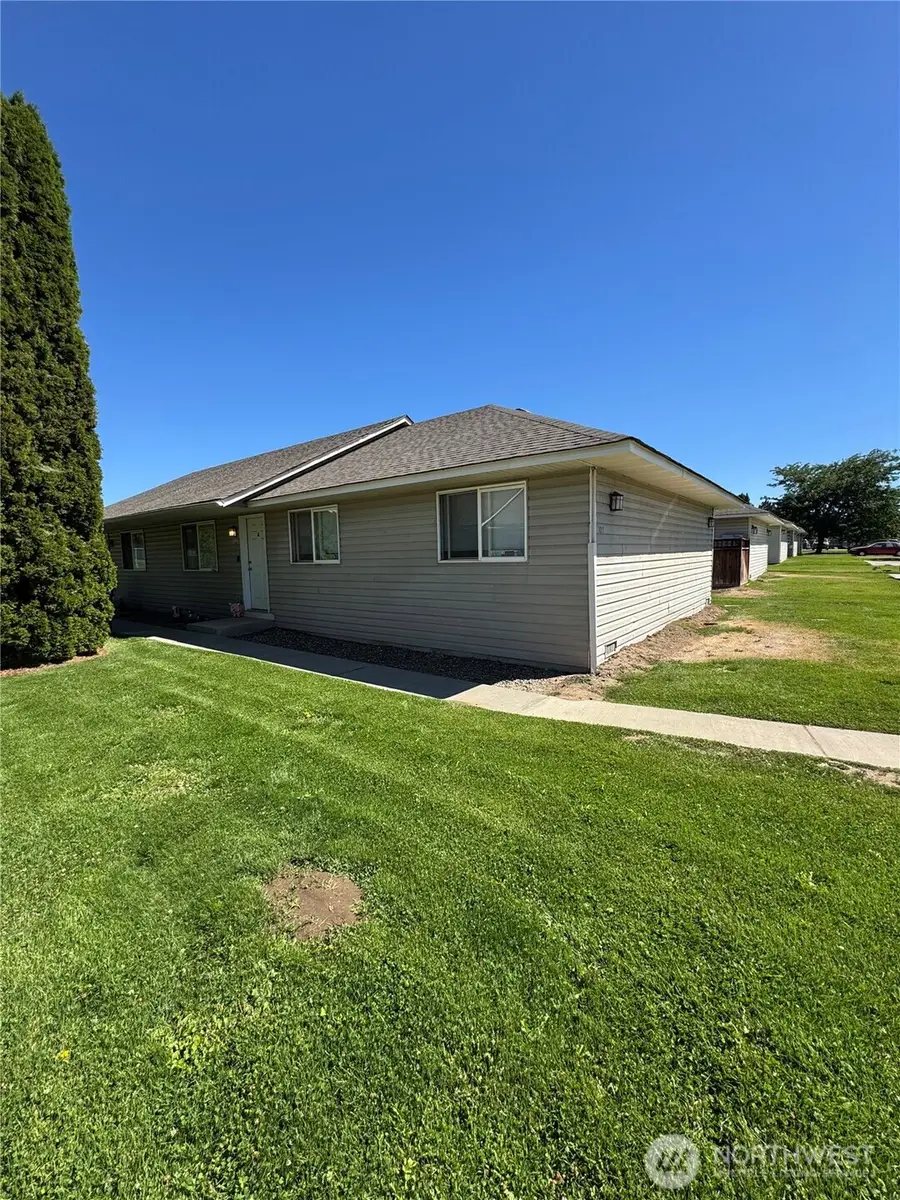 1011 E 19th Avenue #A&B, Ellensburg, WA 98926 - Image #3