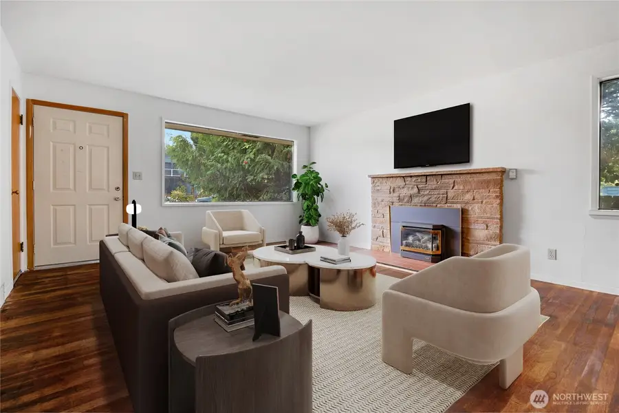 611 3rd Avenue N, Edmonds, WA 98020 - Image #3