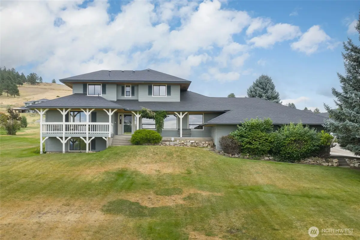 6205 S Dearborn Rd, Spokane, WA 99223 - #1