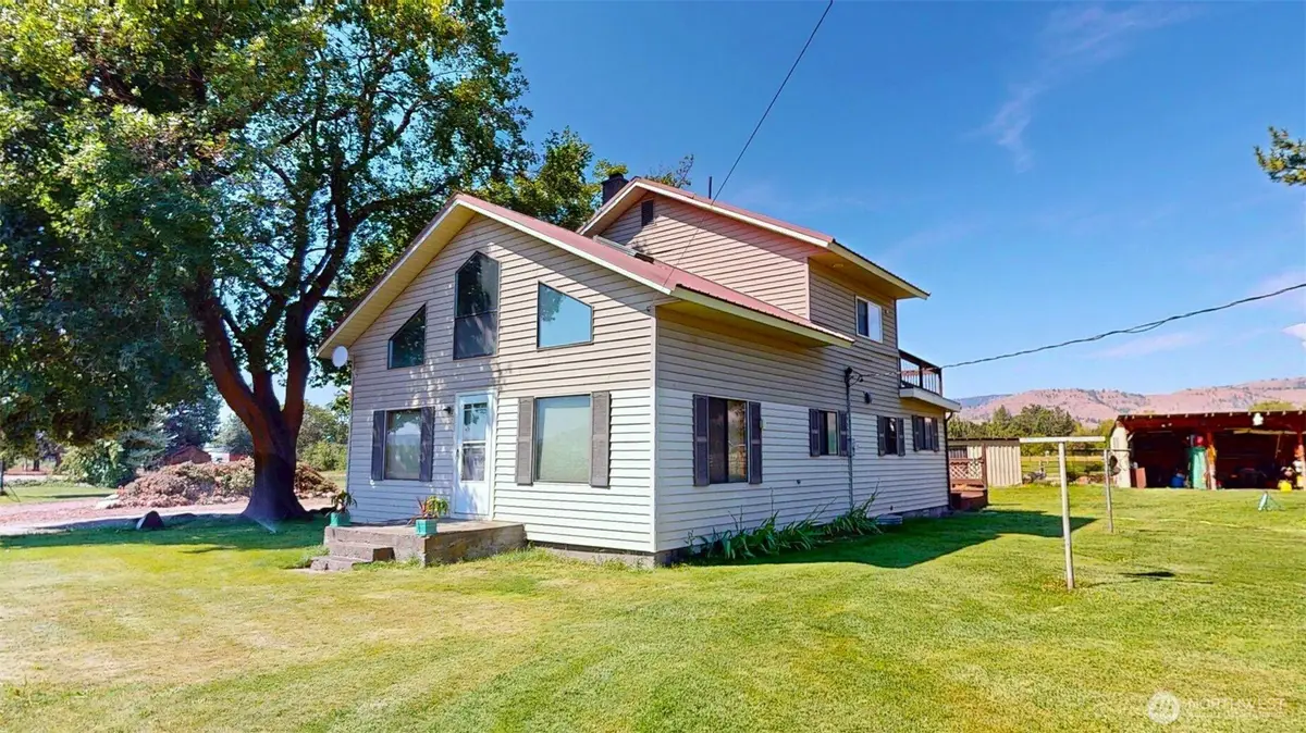 79 Duck Lake Road, Omak, WA 98841 - Image #1