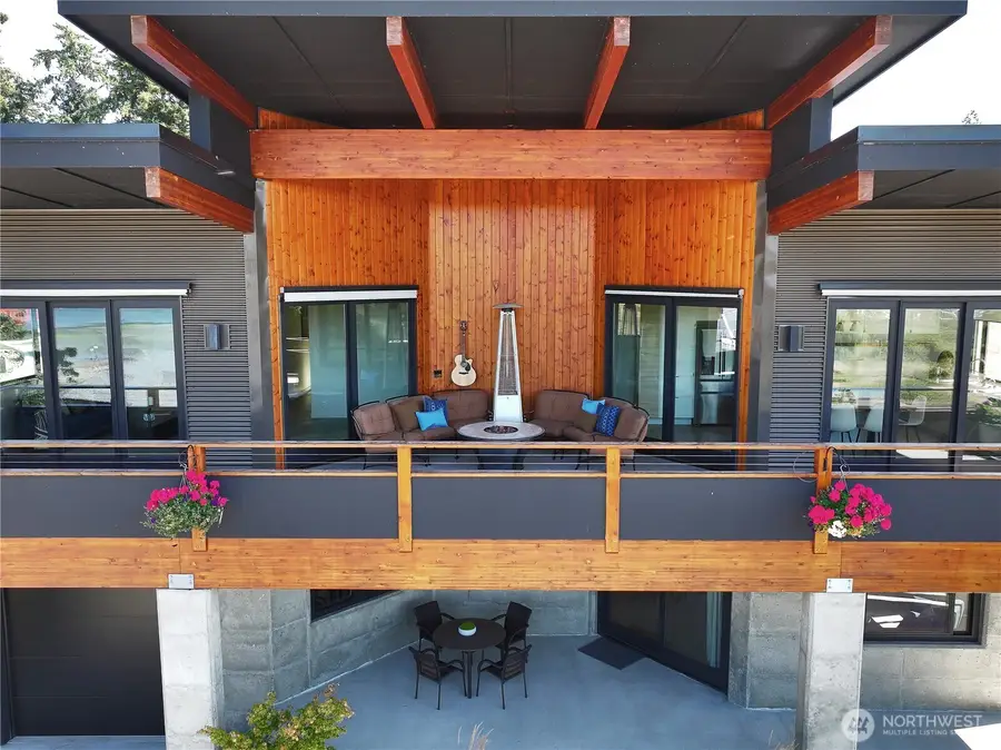 5453 Harborside Lane, Freeland, WA 98249 - Image #3