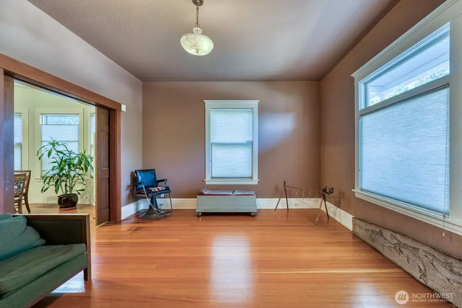 618 S 15th, Tacoma, WA 98405 - Image #3