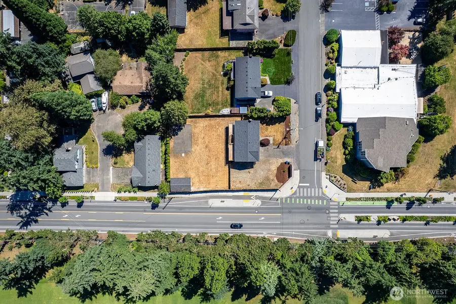 6808 NE 165th Street, Kenmore, WA 98028 - Image #2