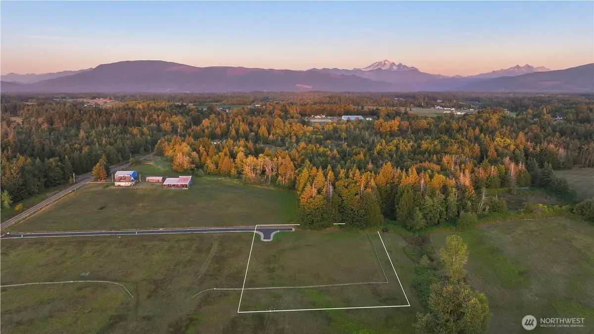1383 Ten Mile Road #3, Everson, WA 98247 - Image #1