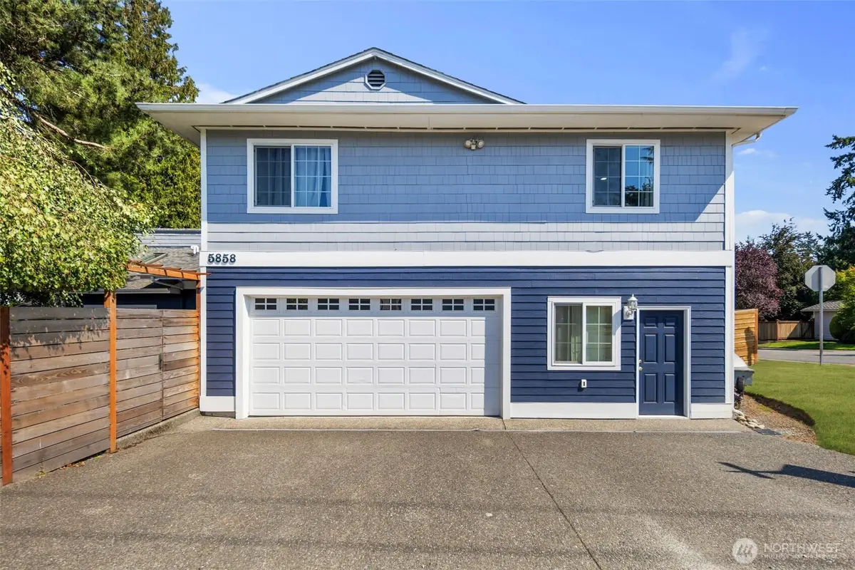 5858 156th Avenue Ne, Redmond, WA 98052 - Image #1