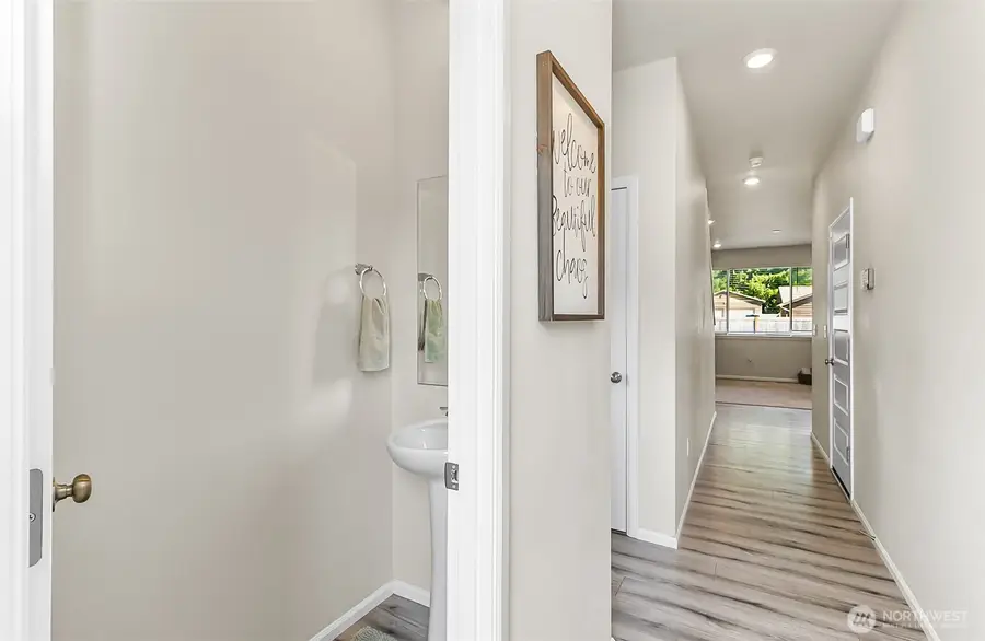 907 Bryant Road, Sultan, WA 98294 - Image #3