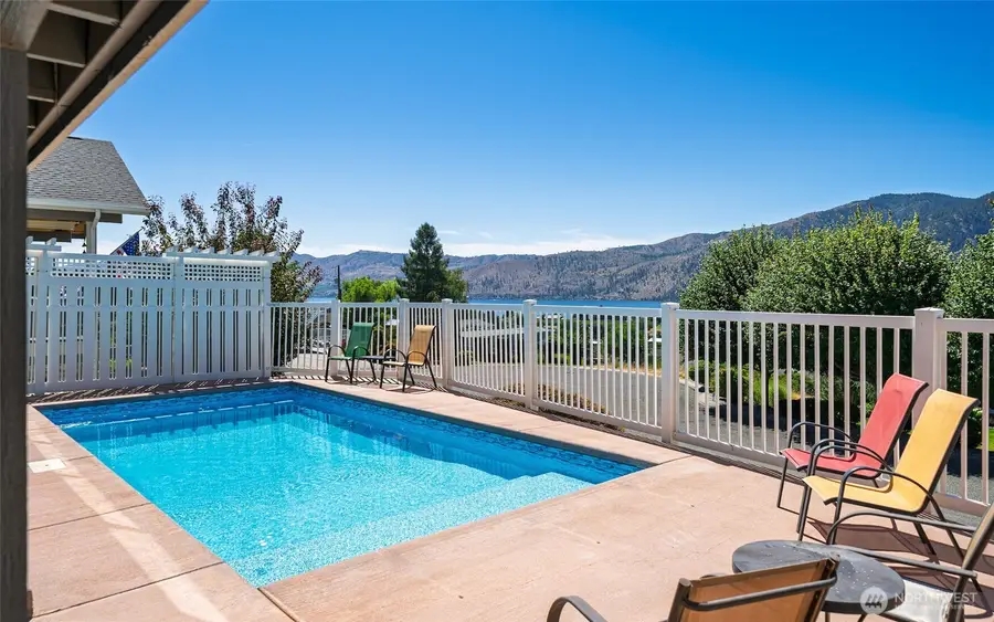 165 Coral Street, Manson, WA 98831 - Image #2