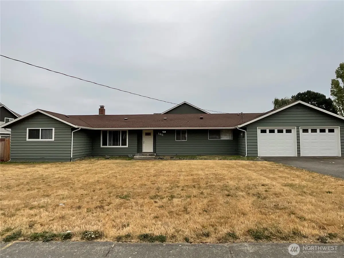 185 SW 3rd Street, Oak Harbor, WA 98277 - Image #1