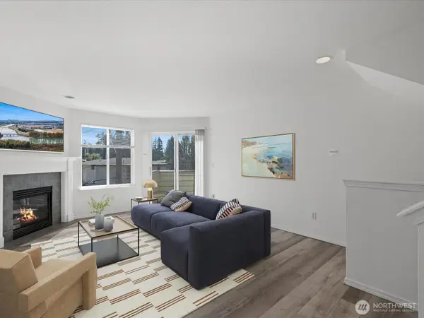 13713 Greenwood Avenue N, Seattle, WA 98133