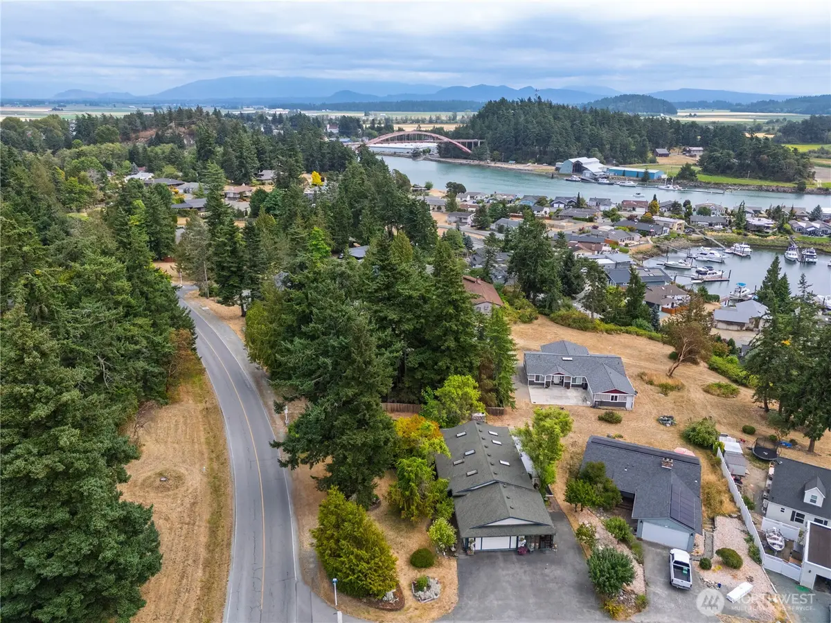 220 Skagit Way, La Conner, WA 98257 - Image #1