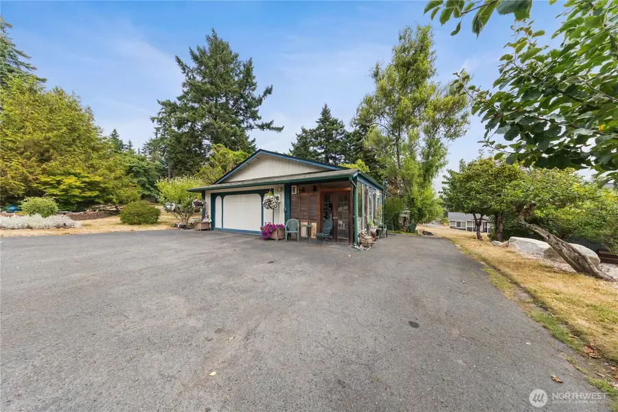 220 Skagit Way, La Conner, WA 98257 - Image #2