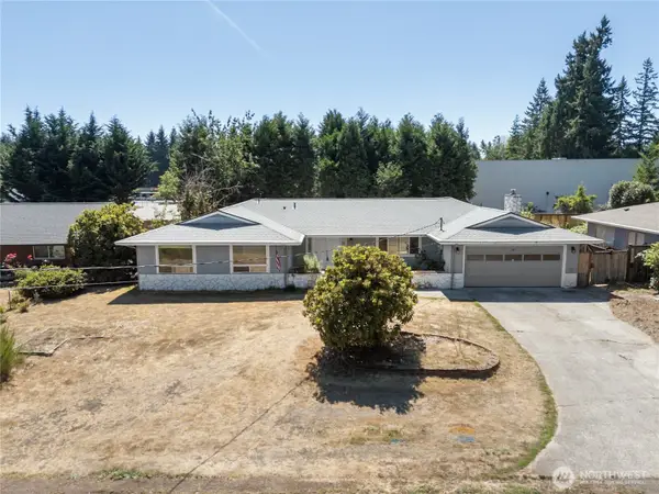 4011 San Mar Drive Ne, Olympia, WA 98506