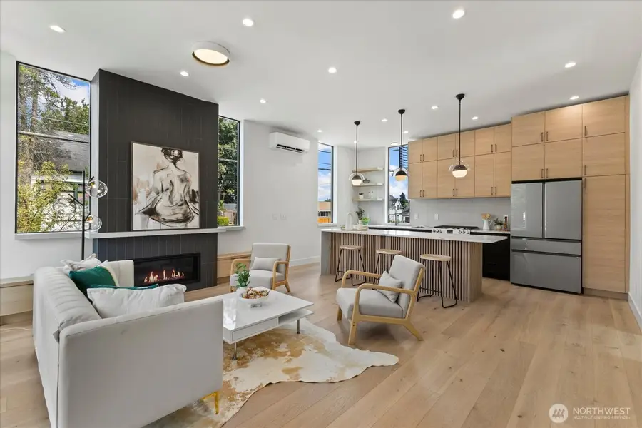 128 24th Avenue, Seattle, WA 98122 - Image #3