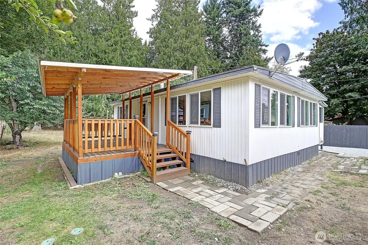 3019 Sauk Dr, Camano Island, WA 98282 - Image #1