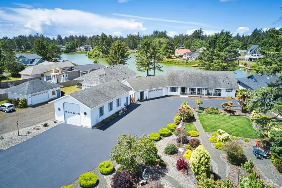 363 SE Eagle Nest Court, Ocean Shores, WA 98569 - Image #2