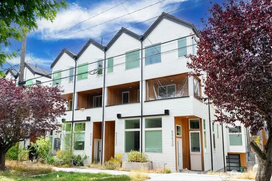 8553 Midvale Avenue N #C, Seattle, WA 98103 - Image #2