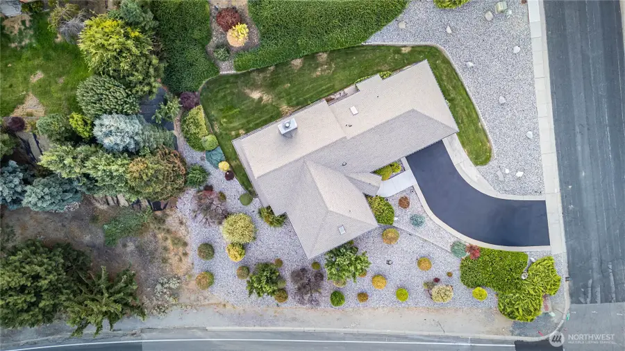 156 Heather Lane, Wenatchee, WA 98801 - Image #2