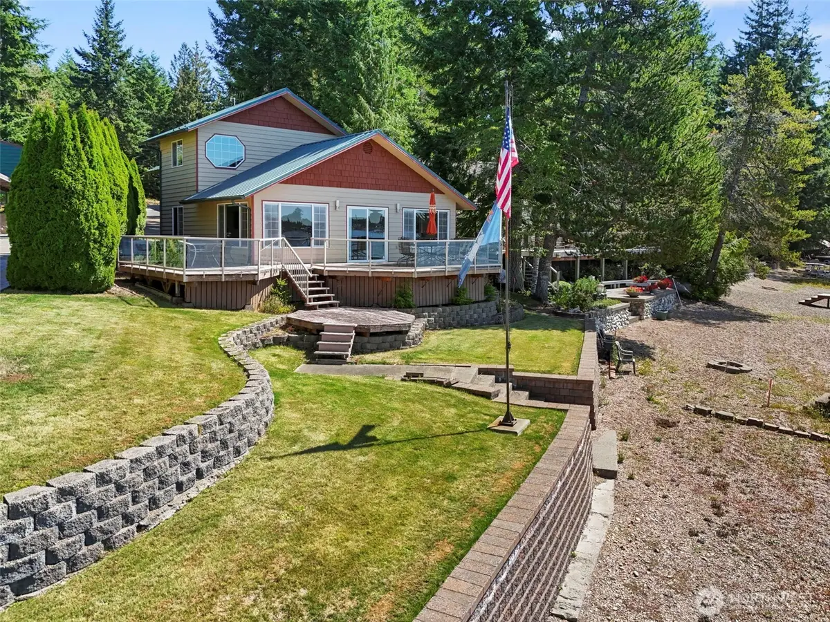441 W Nahwatzel Beach Drive, Shelton, WA 98584 - Image #1