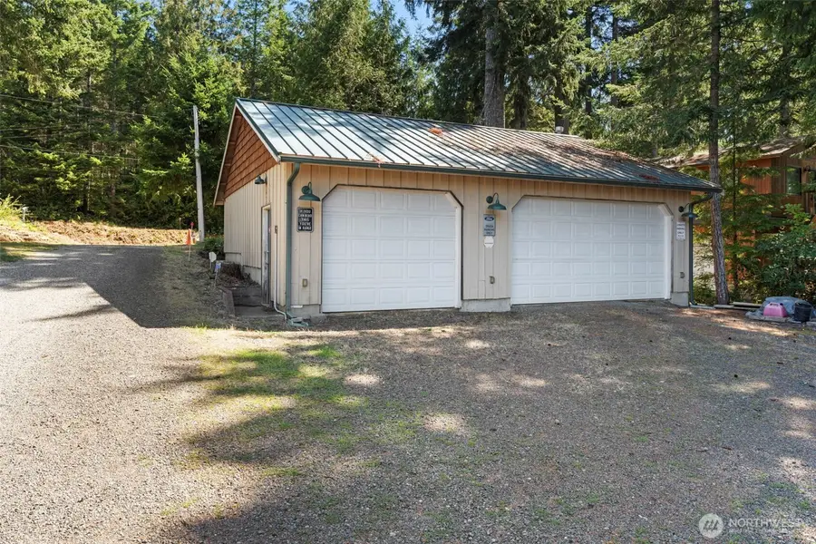 441 W Nahwatzel Beach Drive, Shelton, WA 98584 - Image #3