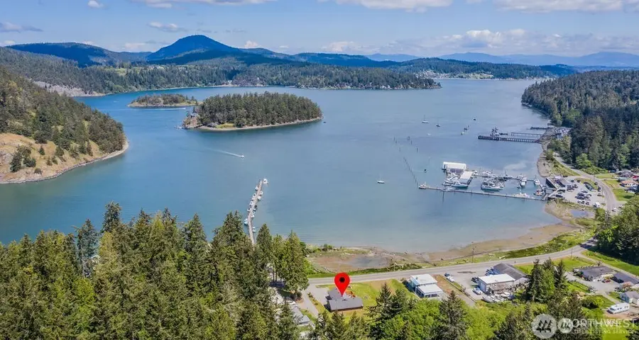 285 Cornet Bay Road, Oak Harbor, WA 98277 - Image #2