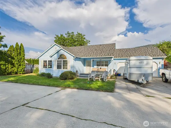 416 5th Avenue, Oroville, WA 98844