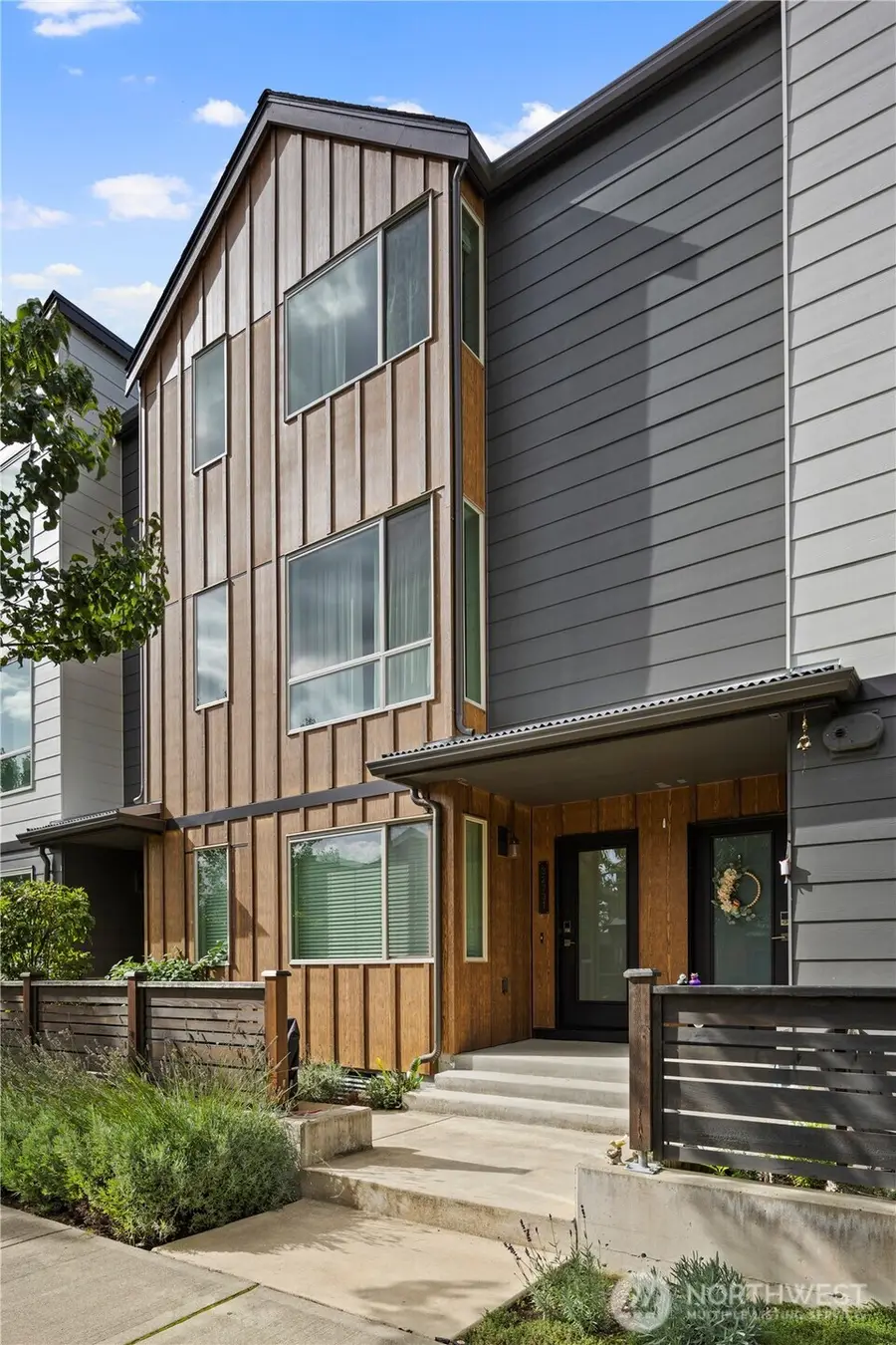 32731 Madrona Avenue Se, Black Diamond, WA 98010 - Image #2