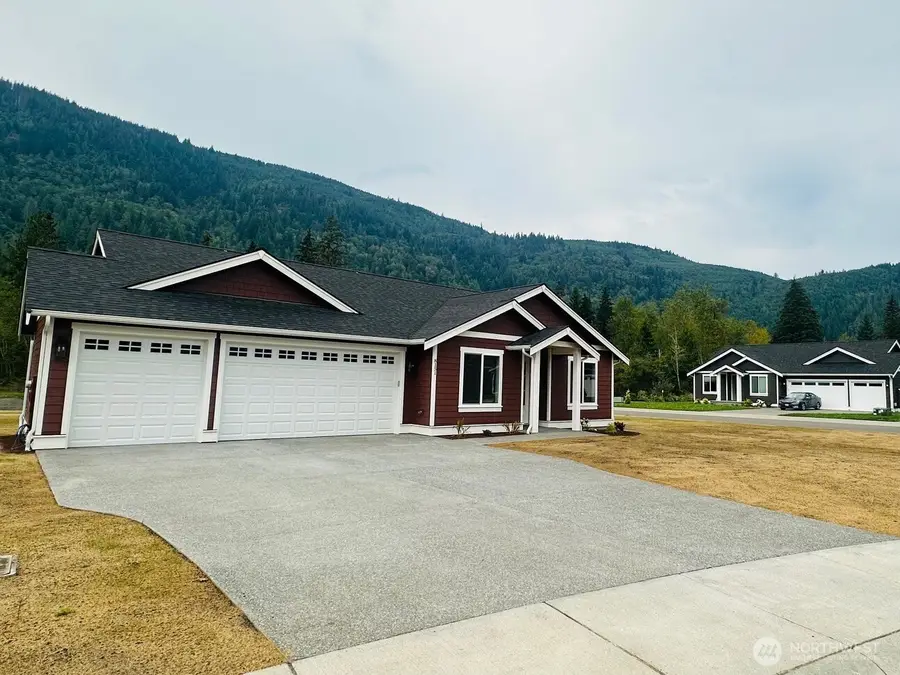 8151 Peaceful Valley Court, Maple Falls, WA 98266 - Image #2