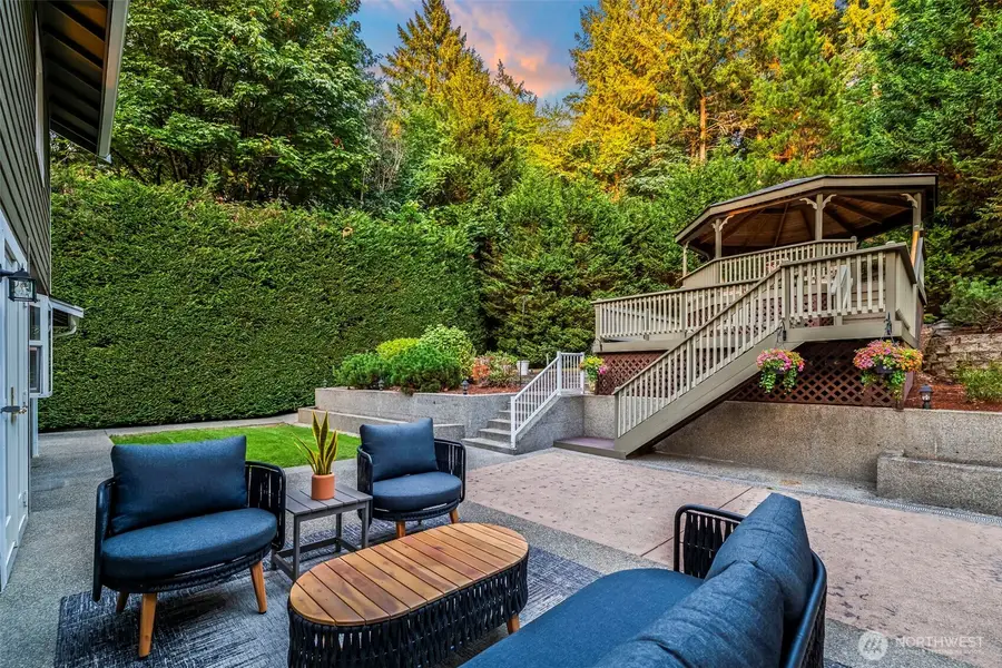 11003 68th Avenue Nw, Gig Harbor, WA 98332 - Image #2