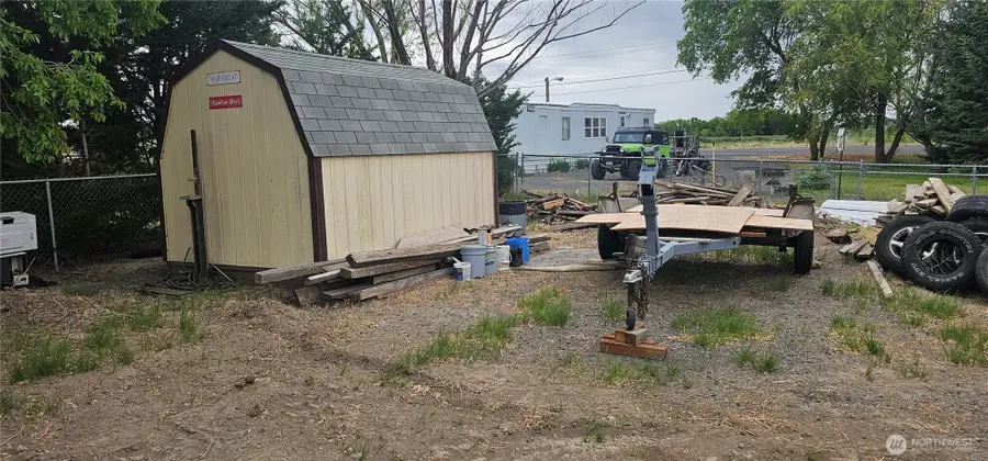 453 5th Avenue Ne, Soap Lake, WA 98851 - Image #3