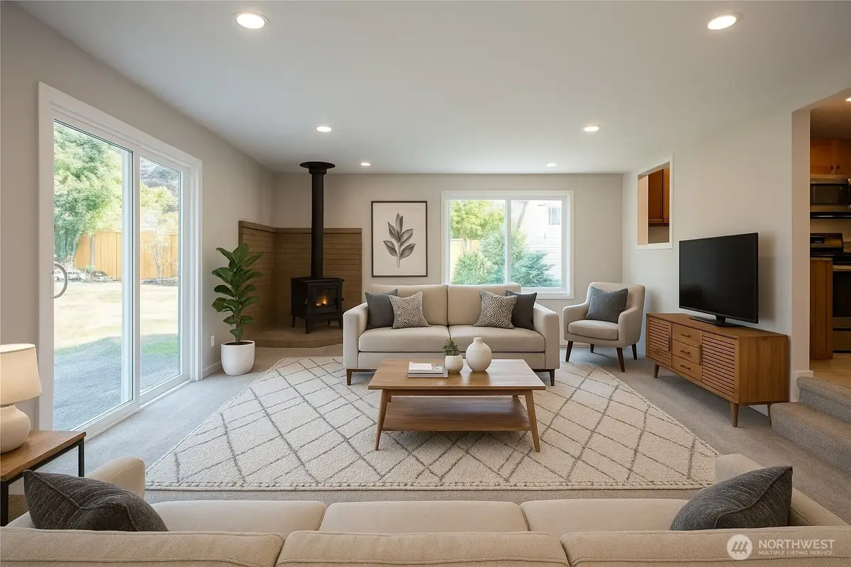 310 Y Street Sw, Tumwater, WA 98501 - Image #1