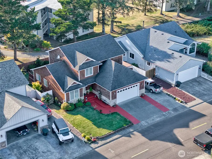 2611 Sea Crest Avenue N, Long Beach, WA 98631 - Image #3