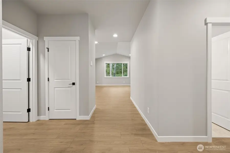 19601 95th Avenue Ct E, Graham, WA 98338 - Image #3