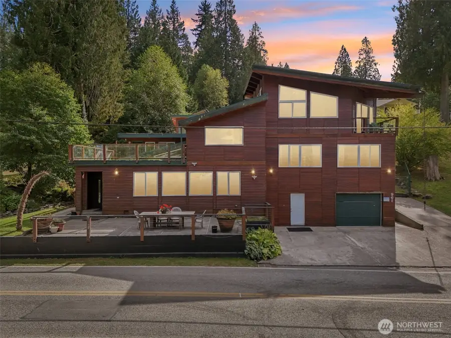 961 W Lake Samish Drive, Bellingham, WA 98229 - Image #2