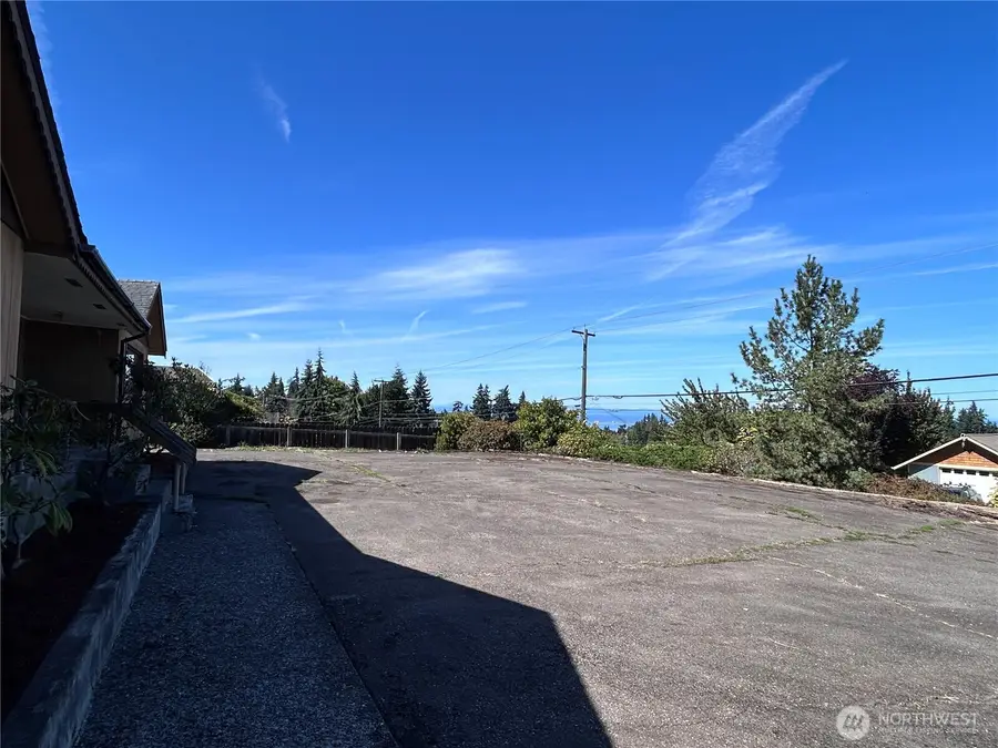 1716 Third Street, Port Angeles, WA 98362 - Image #2