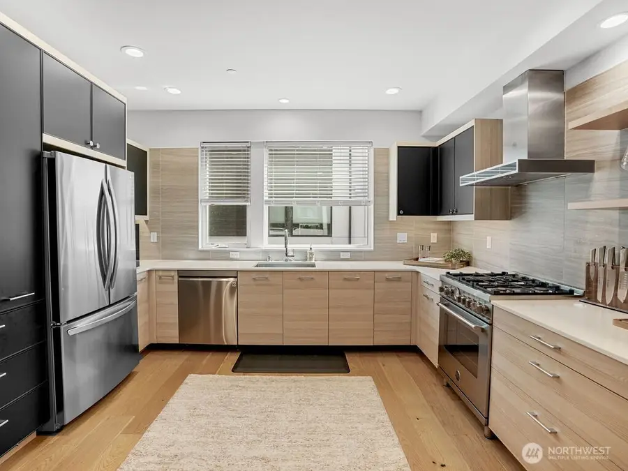 17338 Bothell Way Ne #E, Bothell, WA 98011 - Image #2