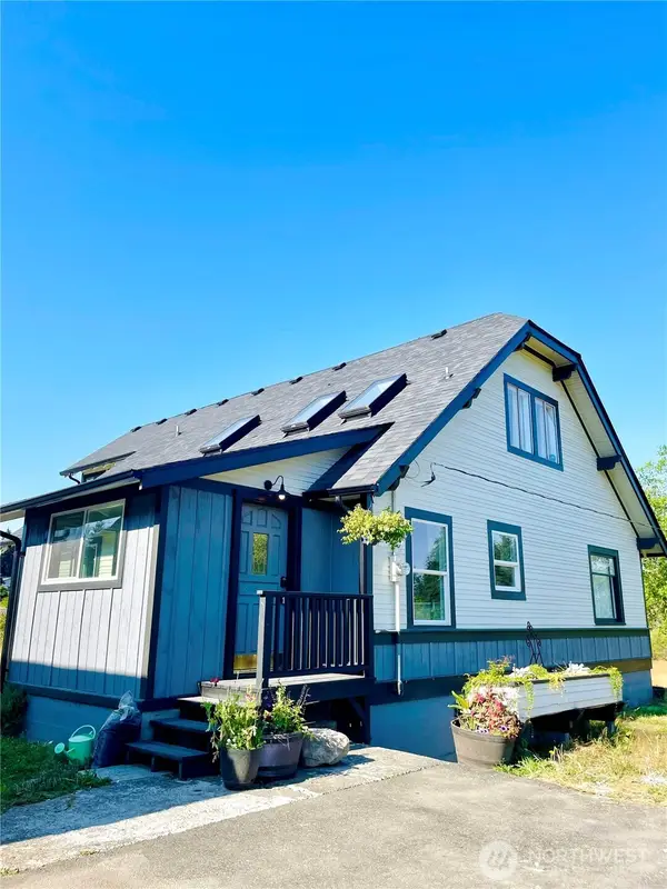 24507 Meridian Avenue E, Graham, WA 98338