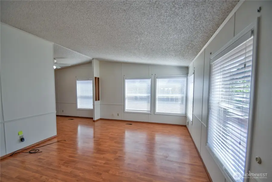 20102 Rainy Lane Sw, Rochester, WA 98579 - Image #3