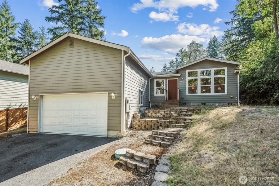 10715 Tahoma Drive, Anderson Island, WA 98303 - Image #2