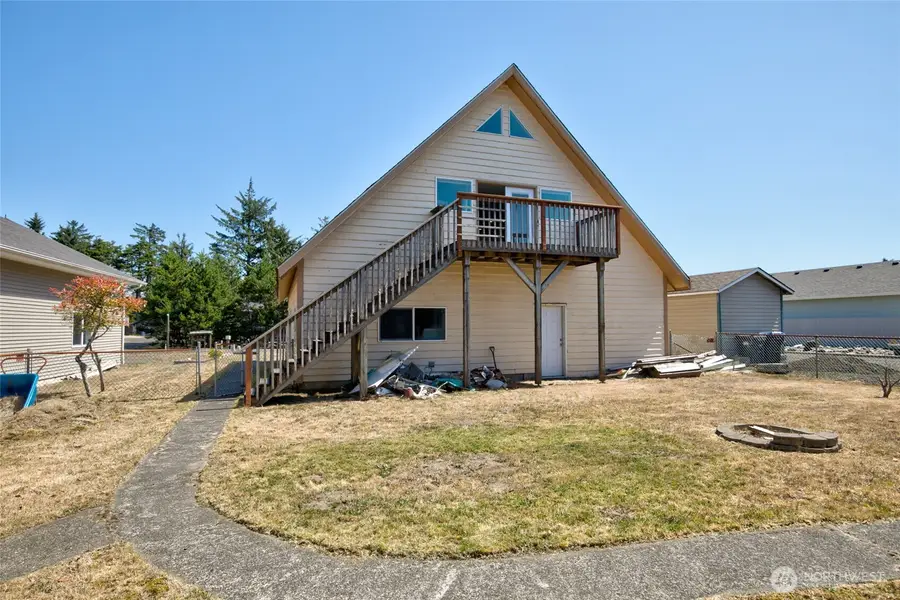 639 Lake Island Avenue Se, Ocean Shores, WA 98569 - Image #3