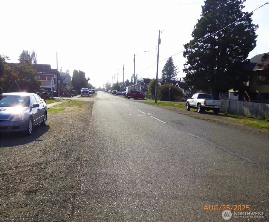 921 W Perry Street, Aberdeen, WA 98520 - Image #2