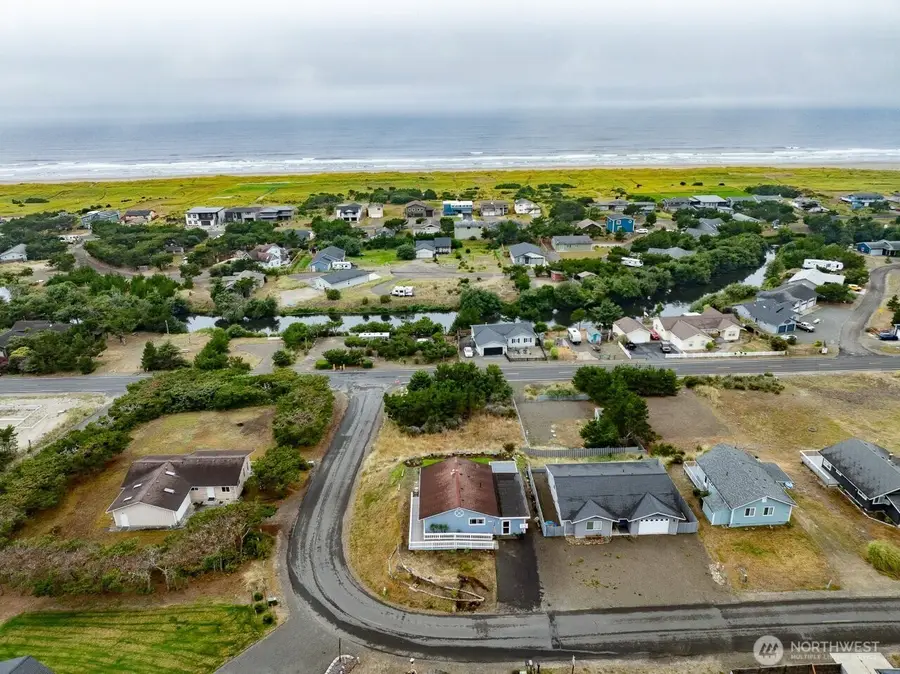 32007 J Place, Ocean Park, WA 98640 - Image #3