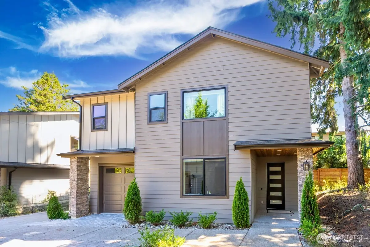 10931 NE 133rd Street, Kirkland, WA 98034 - Image #1