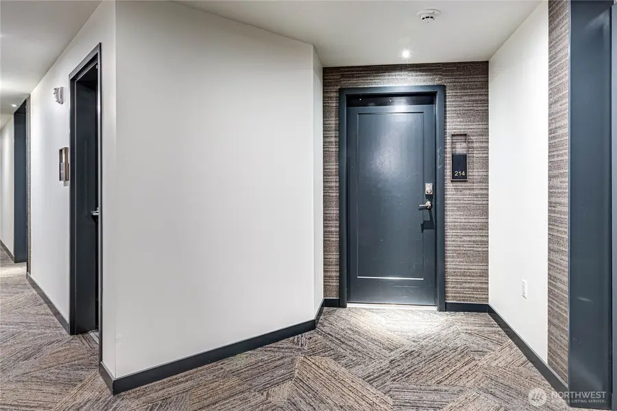 11903 NE 128th Street #214, Kirkland, WA 98034 - Image #3