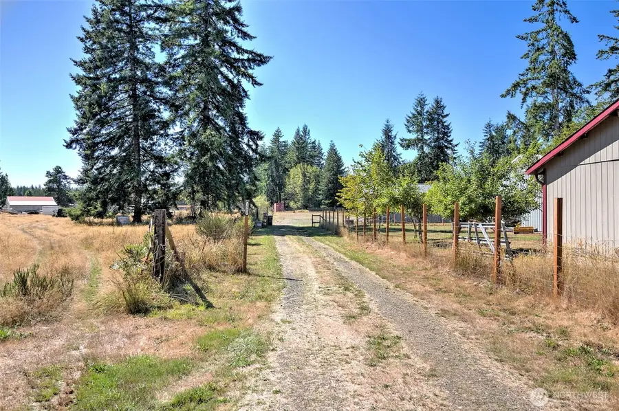 1982 W Ford Loop Road, Elma, WA 98541 - Image #3