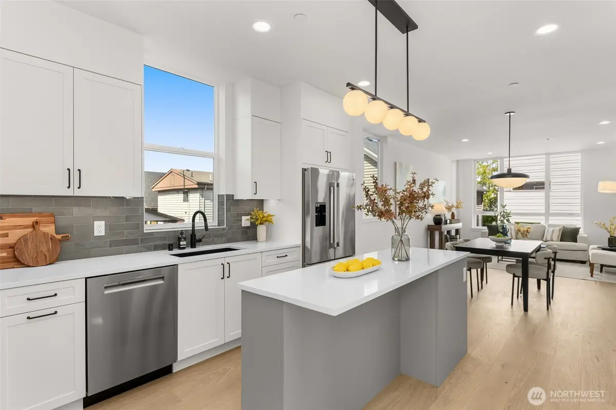 1627 21st Avenue, Seattle, WA 98122 - Image #1